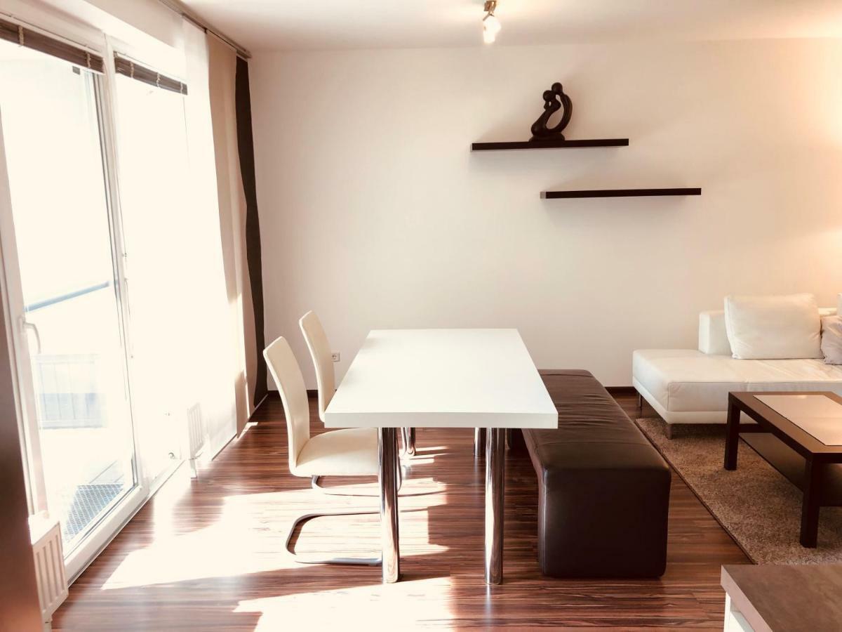 25H Garden Apartment Plus Private Beach Neusiedl am See Esterno foto